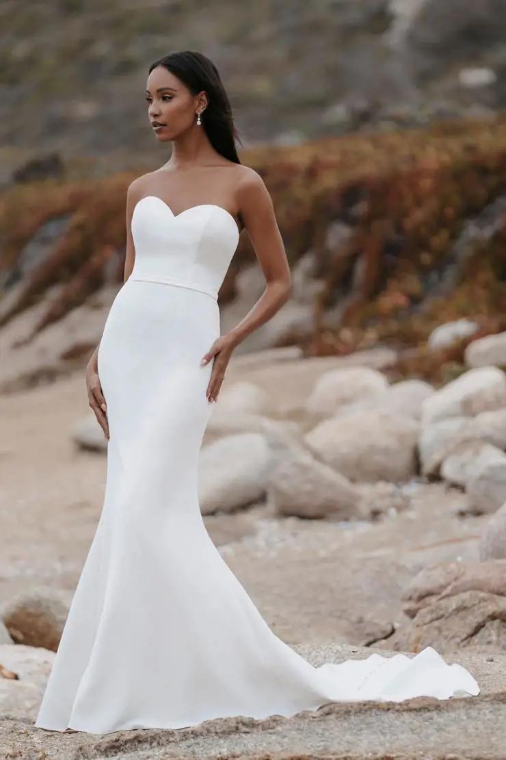 Our Favorite Sweetheart Wedding Dresses Image