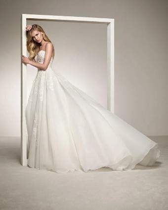 Pronovias Style #Dinara #0 Ivory thumbnail
