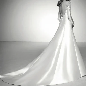 Pronovias Style #Inma #1 Ivory thumbnail