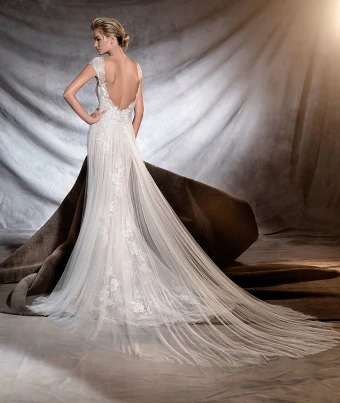 Pronovias Style #Oasis #1 Ivory thumbnail