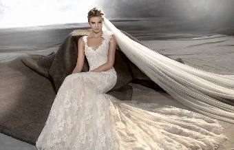 Pronovias Style #Orma #3 Ivory thumbnail