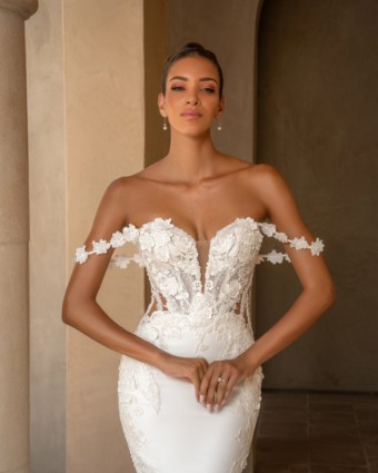 Kitty Chen Couture Style #Cece #1 Diamond White/Tan thumbnail