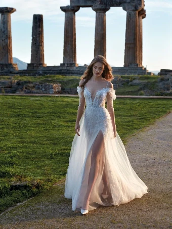 Pronovias Style #Evan #0 Nude/Light Pink thumbnail