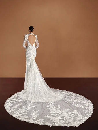 Pronovias Style #Liya #1 Off White thumbnail